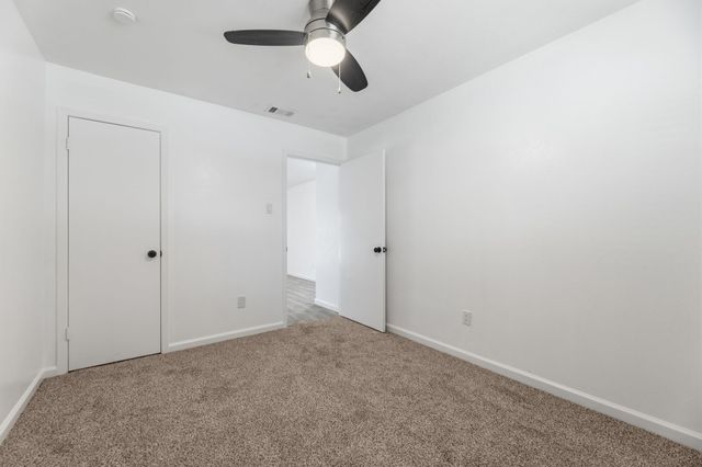 206 Rockaway Drive, Duncanville, TX 75116