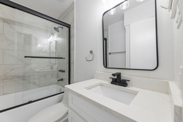 206 Rockaway Drive, Duncanville, TX 75116