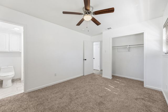 206 Rockaway Drive, Duncanville, TX 75116
