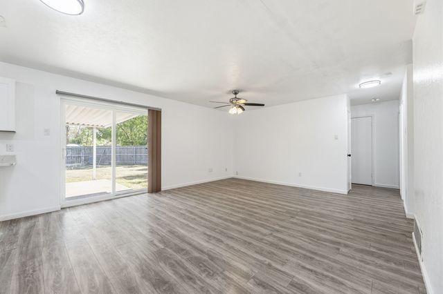 206 Rockaway Drive, Duncanville, TX 75116