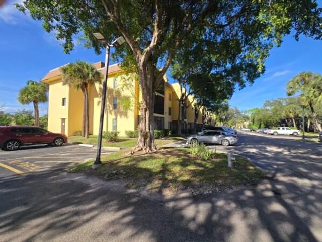 490 NW 20TH Street 2110, Boca Raton, FL 33431