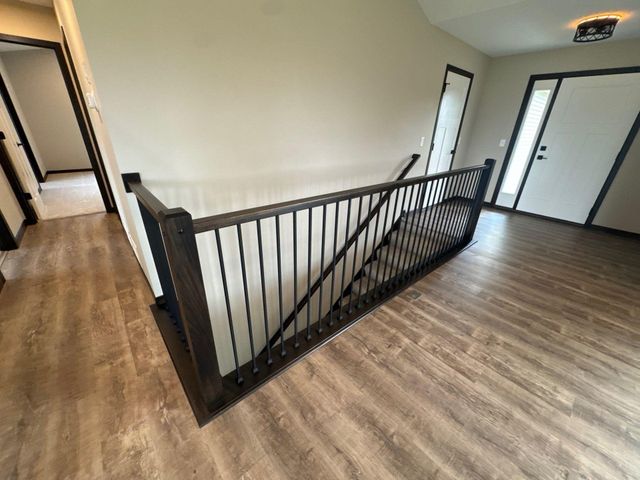 L2 B1 Viking Boulevard NE, East Bethel, MN 55011