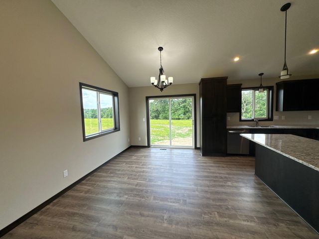 L2 B1 Viking Boulevard NE, East Bethel, MN 55011