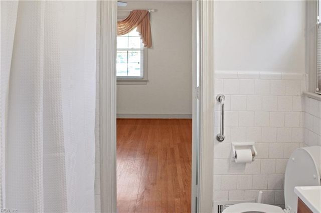 463 Elizabeth Lake DR, Hampton, VA 23669