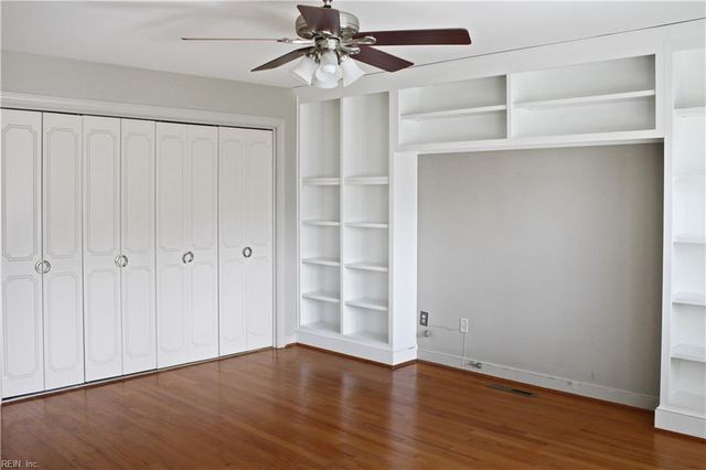 463 Elizabeth Lake DR, Hampton, VA 23669