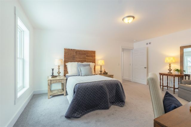 1910 Ramona Avenue, Portage, MI 49002