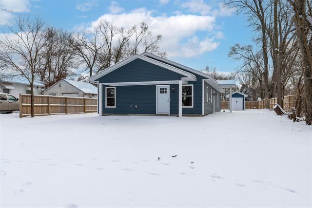 1910 Ramona Avenue, Portage, MI 49002