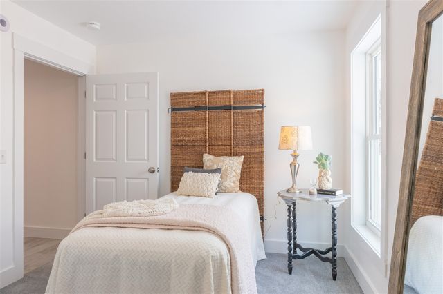 1910 Ramona Avenue, Portage, MI 49002