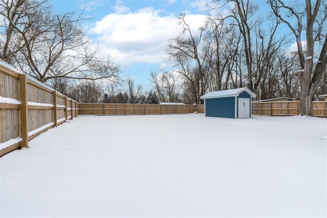 1910 Ramona Avenue, Portage, MI 49002