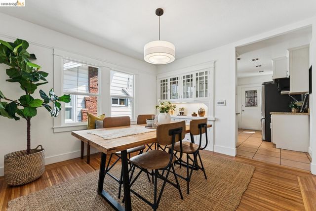 2304 14th AVE, Oakland, CA 94606