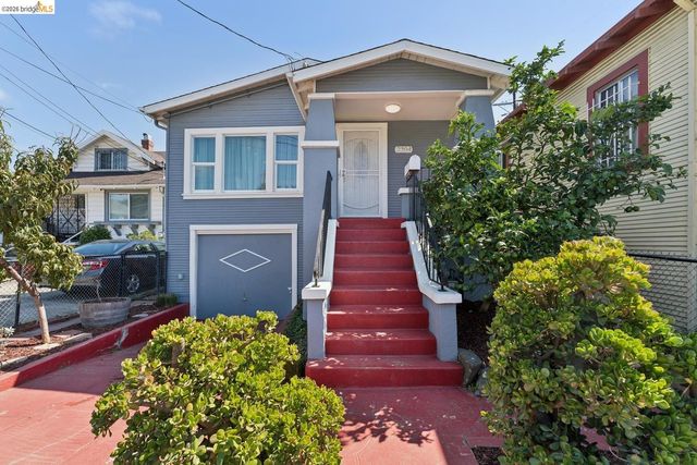 2304 14th AVE, Oakland, CA 94606