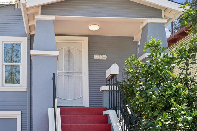 2304 14th AVE, Oakland, CA 94606