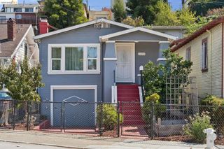 2304 14th AVE, Oakland, CA 94606