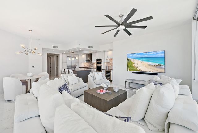 2 WATER CLUB Way 603, North Palm Beach, FL 33408