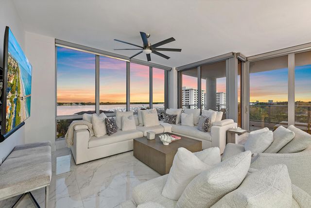 2 WATER CLUB Way 603, North Palm Beach, FL 33408