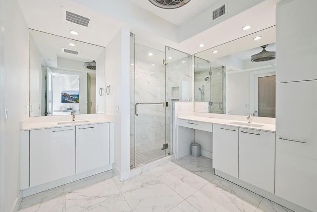 2 WATER CLUB Way 603, North Palm Beach, FL 33408