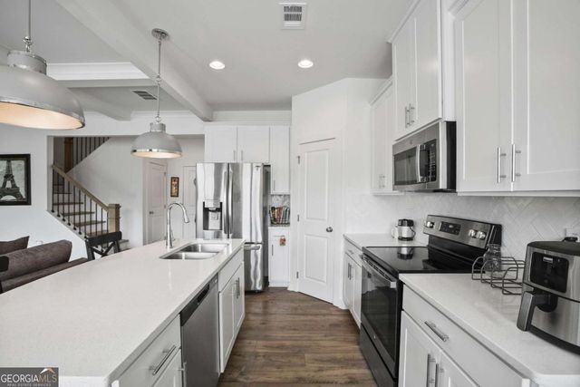 7637 Avalon Boulevard, Fairburn, GA 30213
