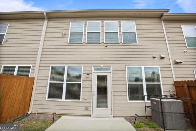 7637 Avalon Boulevard, Fairburn, GA 30213