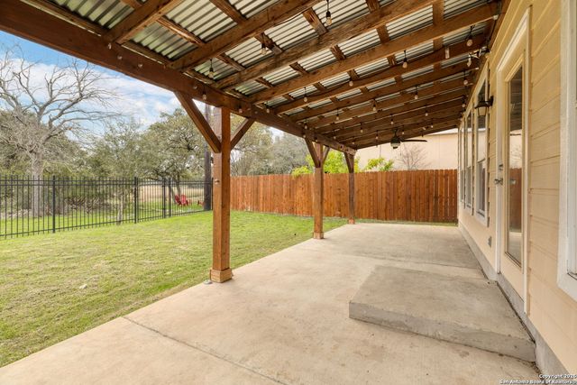 1206 Pinnacle falls, San Antonio, TX 78260