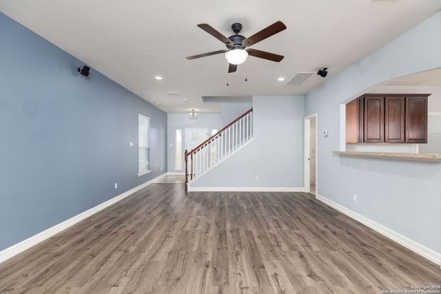 1206 Pinnacle falls, San Antonio, TX 78260