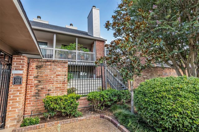 2829 Timmons Lane 152, Houston, TX 77027