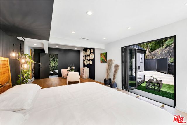 10560 Dolcedo Way, Bel Air, CA 90077