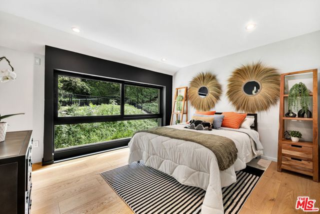 10560 Dolcedo Way, Bel Air, CA 90077