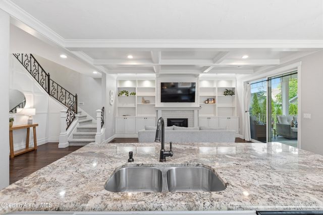 720 N 3rd ST, Coeur D'alene, ID 83814