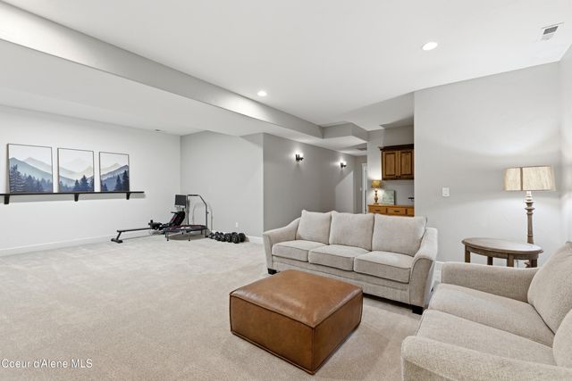 720 N 3rd ST, Coeur D'alene, ID 83814