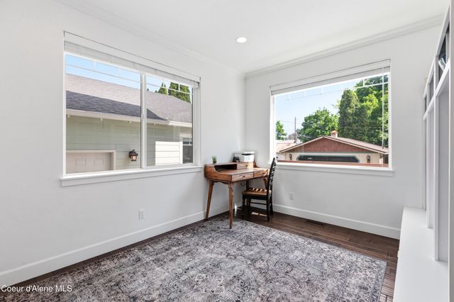 720 N 3rd ST, Coeur D'alene, ID 83814
