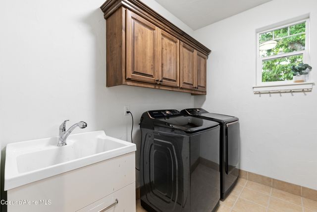 720 N 3rd ST, Coeur D'alene, ID 83814