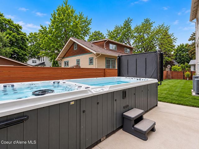 720 N 3rd ST, Coeur D'alene, ID 83814