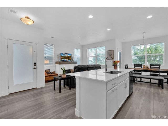 9726 Ash Ln, Thornton, CO 80229