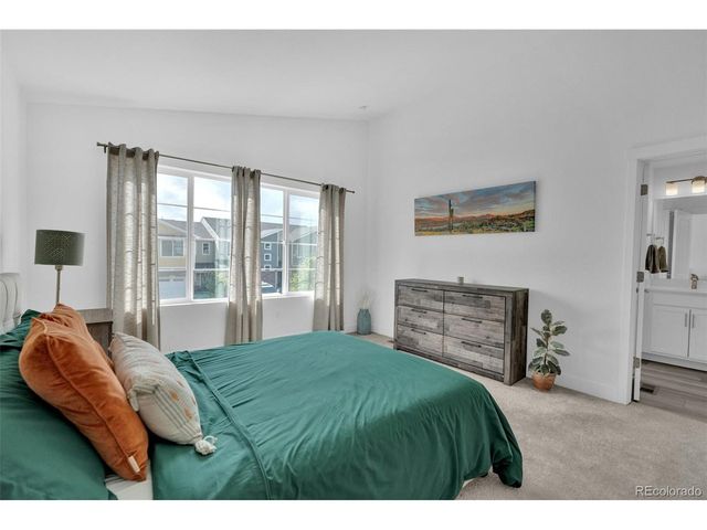 9726 Ash Ln, Thornton, CO 80229