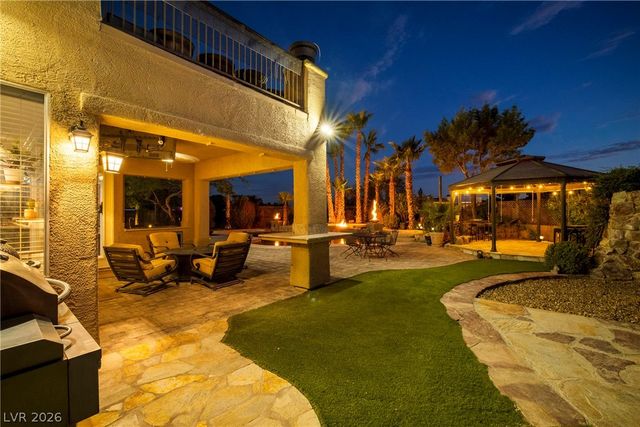 6175 Smarty Jones Avenue, Las Vegas, NV 89131
