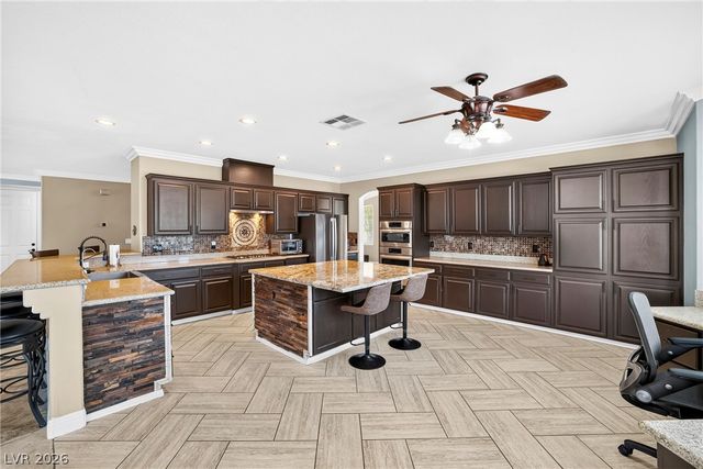 6175 Smarty Jones Avenue, Las Vegas, NV 89131