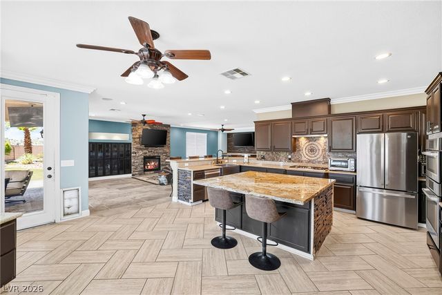 6175 Smarty Jones Avenue, Las Vegas, NV 89131