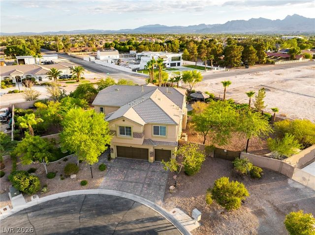 6175 Smarty Jones Avenue, Las Vegas, NV 89131