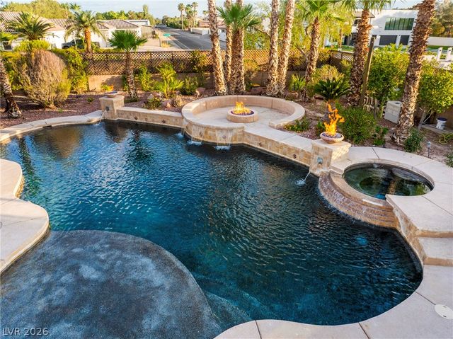 6175 Smarty Jones Avenue, Las Vegas, NV 89131