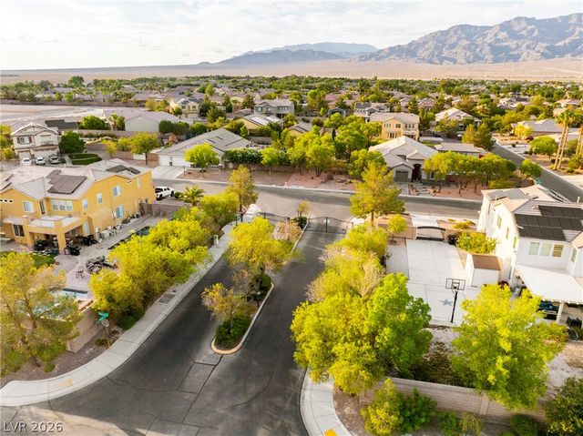 6175 Smarty Jones Avenue, Las Vegas, NV 89131