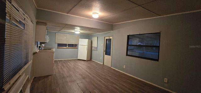 440 ALMA STREET, Lady Lake, FL 32159