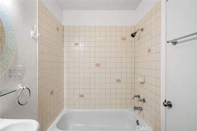 27055 Silver Lakes, Helendale, CA 92342