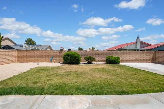27055 Silver Lakes, Helendale, CA 92342