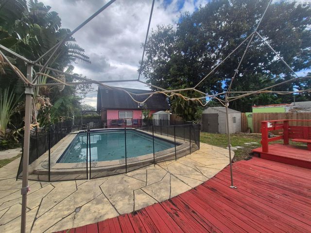 2327 Polk Street A-B, Hollywood, FL 33020