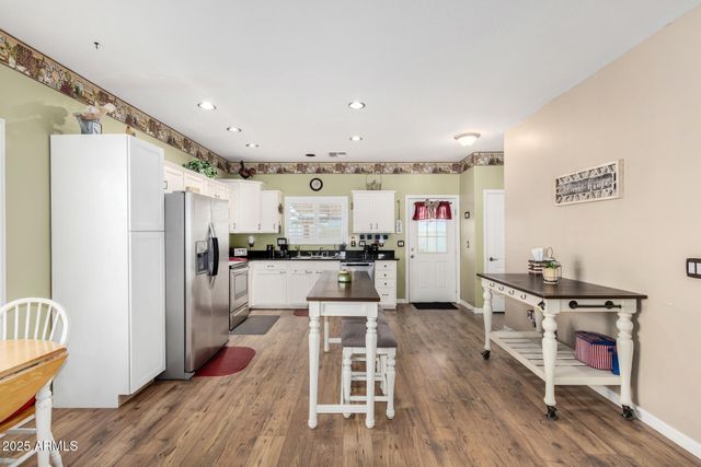 8995 W ONEIDA Drive, Arizona City, AZ 85123