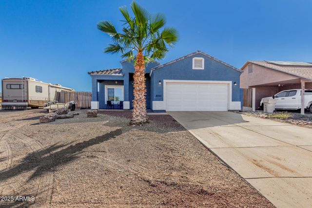 8995 W ONEIDA Drive, Arizona City, AZ 85123