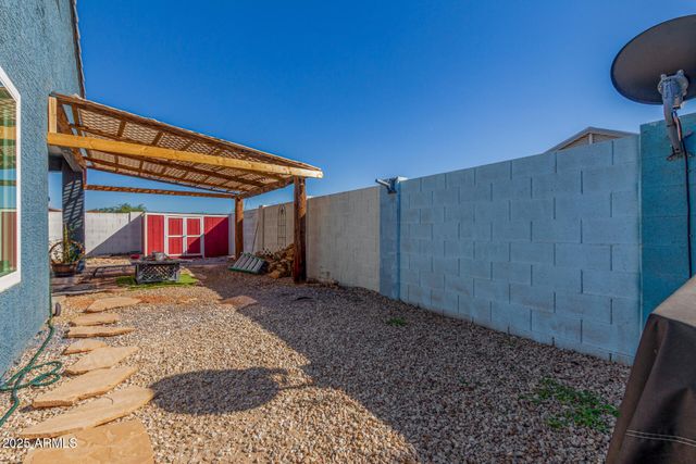 8995 W ONEIDA Drive, Arizona City, AZ 85123