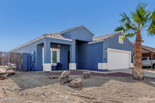 8995 W ONEIDA Drive, Arizona City, AZ 85123