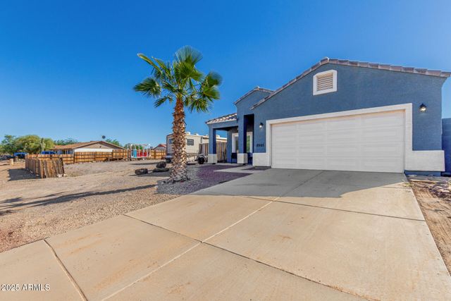 8995 W ONEIDA Drive, Arizona City, AZ 85123