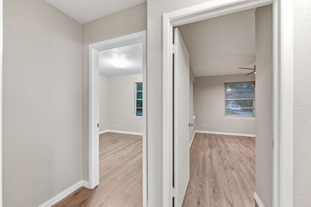 2633 Inadale Avenue, Dallas, TX 75228